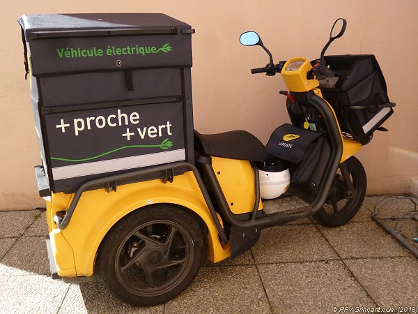 Tricycle facteur La Poste (05/2018)