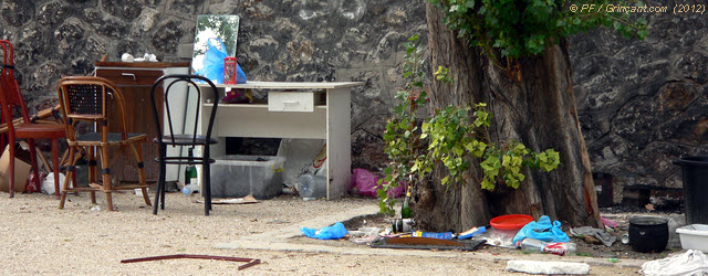 Coin beauté avec bureau sur le Canal Saint-Martin