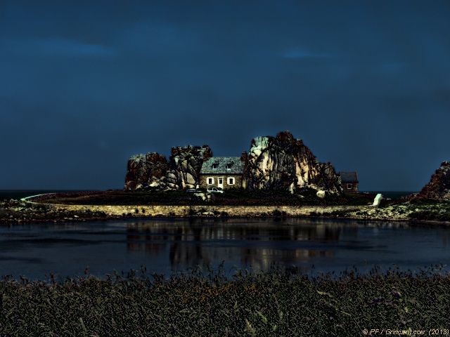 Entre étang et mer, le Castel Meur – Vision crépusculaire