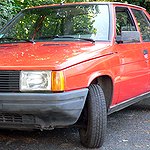 Épave du passé et Commandement de payer (1/2)  Une Renault 9 de 1985 supposée détruite qui ressurgit