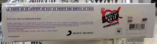Sony Music, Les Restaurants du Coeur, et la SCPP – Société civile des Producteurs Phonographiques Mentions et logos sur le fond du coffret