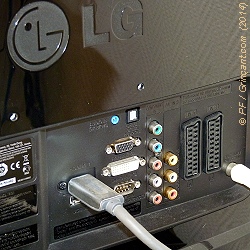 Arrière d'un moniteur/TV LG M2262D-PC