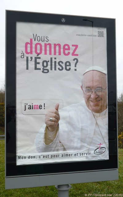 Affiche du Pape François dans une sucette municipale
