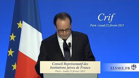 François Hollande à son pupitre du CRIF lors du 30e "Dîner"