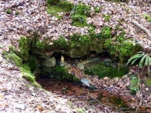 La source avec ces ex-voto