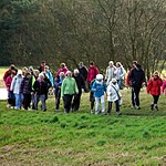 Horde humaine dite "civilisée" en randonnée