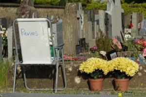33 – Balade bucolique dans un cimetière