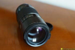 Beercan 70-210, 12 lentilles en 9 groupes. Diamètre filtre 55 mm