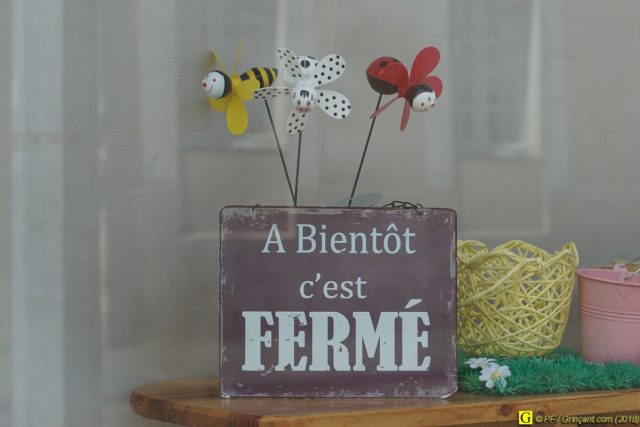 « À bientôt, c'est FERMÉ »