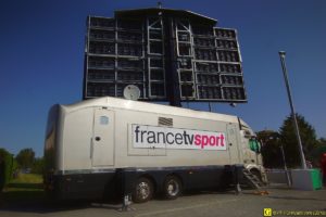 Camion-Écran géant France TV Sport – 2/3