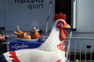 Triporteur “Poulet Le Gaulois” – 2/3
