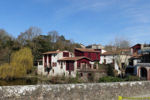 19 – Voir Clisson et avoir des Frissons