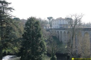 24 – Voir Clisson et avoir des Frissons