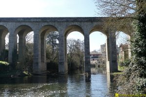 33 – Voir Clisson et avoir des Frissons