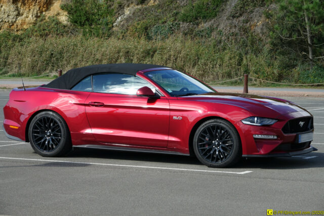 Mustang ou Ferrari ?