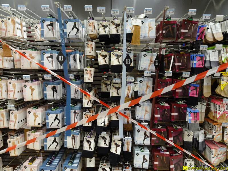 9 – Prohibition du sous-vêtement (Interdiction à la vente)