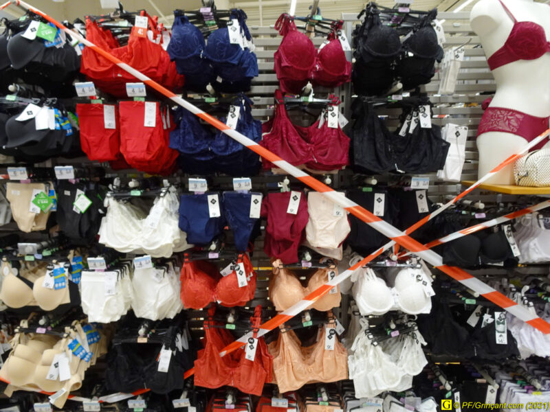 11 – Prohibition du sous-vêtement (Interdiction à la vente)