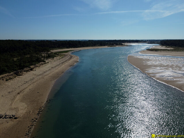 Estuaire, par drone