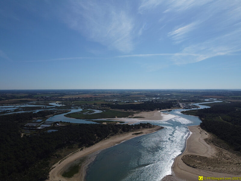 Estuaire, par drone