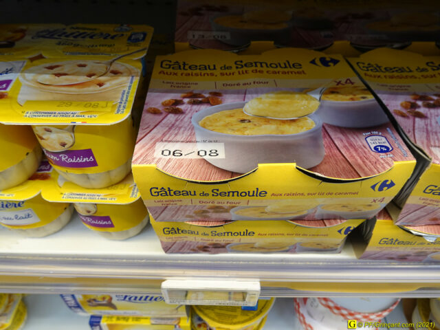 Gâteaux de semoules périmés toujours en rayon