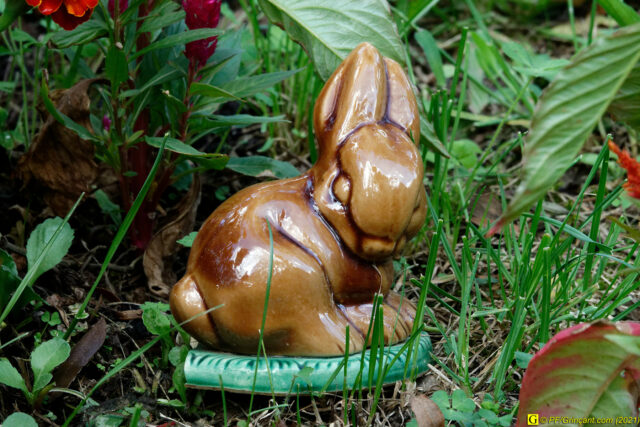 Lapin en faïence