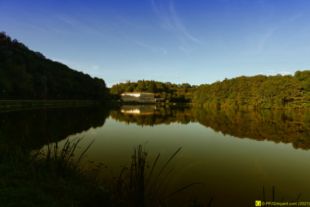 L'eau du lac : comme une drôle de couleur