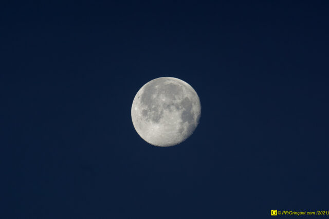 Pleine lune, matin du 21/12/2021-08h46, au 900 mm