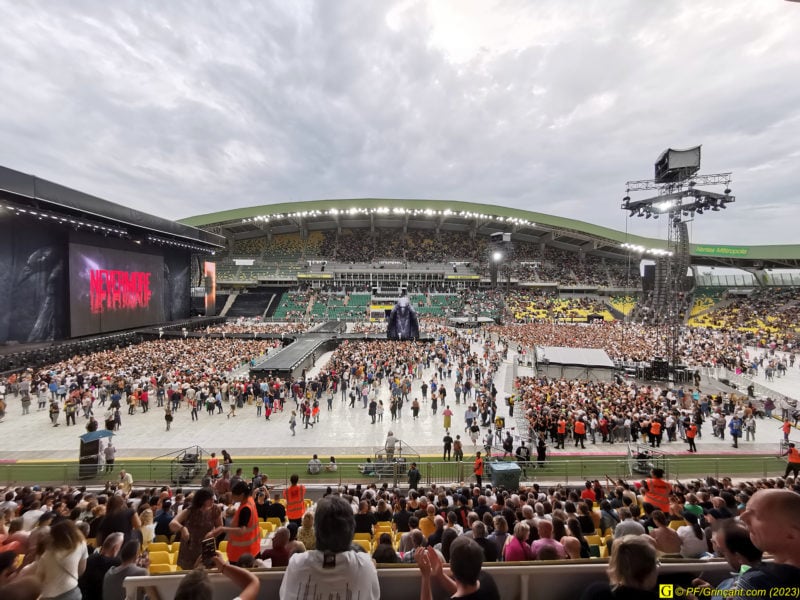 « Nevermore 2023 », Mylène Farmer au stade de La Beaujoire (Nantes), j’y étais !