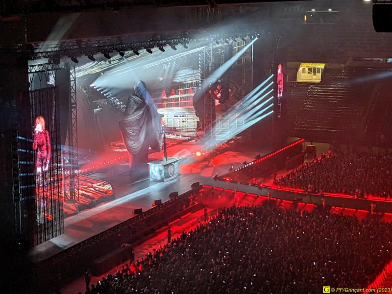 « Nevermore 2023 », Mylène Farmer au stade de La Beaujoire (Nantes), j’y étais !