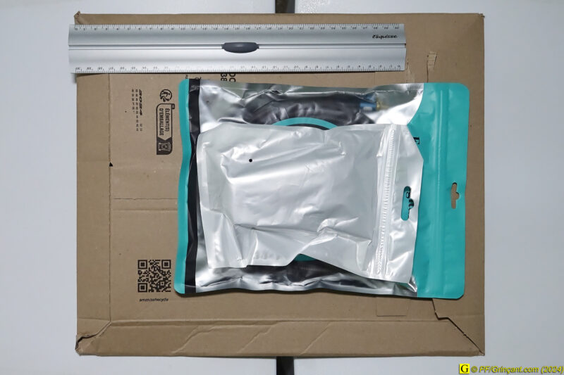 Enveloppe Amazon M4 pour deux (petits) câbles