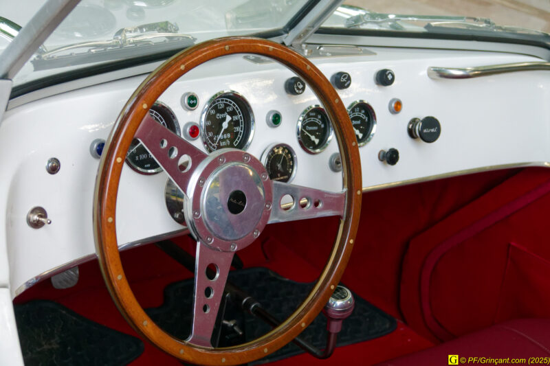 Cabriolet Burton (tableau de bord)